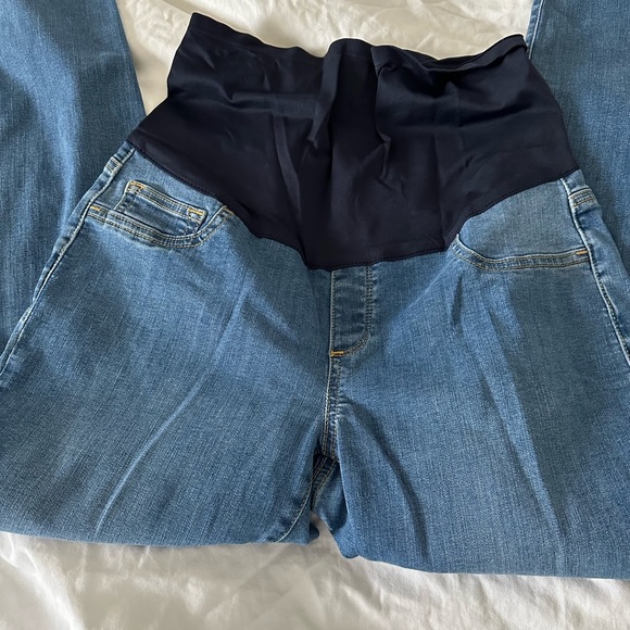 Gap Maternity Easy Leggings Denim Jeans - Picture 6 of 9